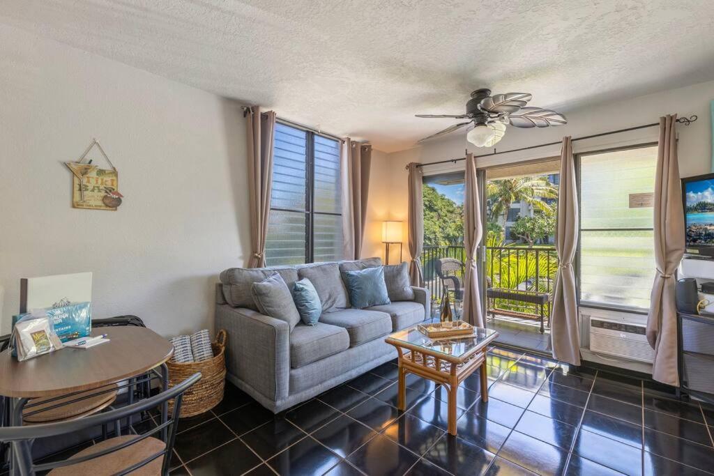 Апартаменты Kihei Akahi C320- Kihei Studio, Walk To Shops, Dining, & The Beach Уэйлея Экстерьер фото